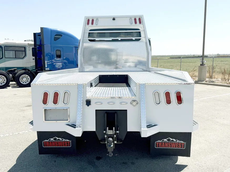 2025 Freightliner M2 106 Plus Summit Hauler | Photo 16 of 24