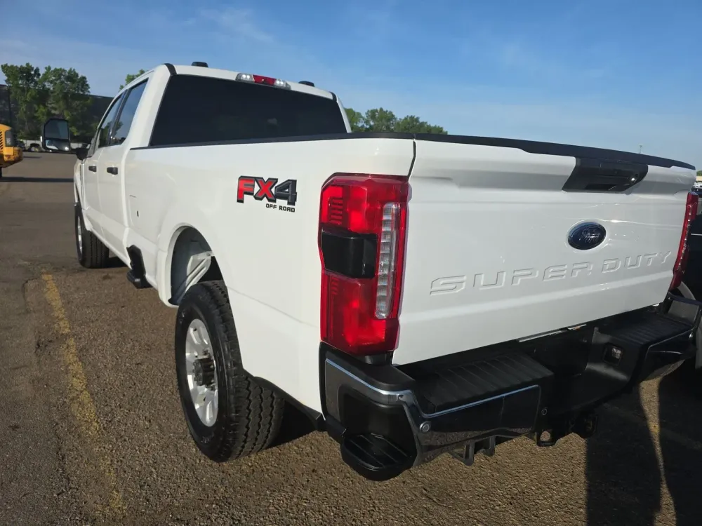 2023 Ford Super Duty F-350