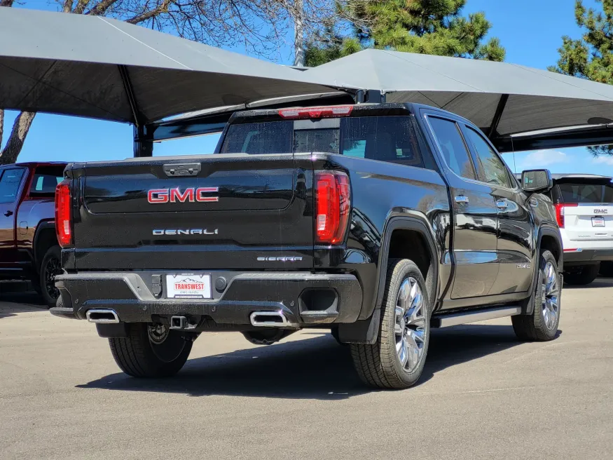 2026 GMC Sierra 1500 Denali | Photo 6 of 26