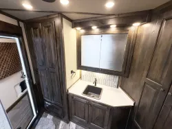 2026 Cimarron Norstar 4HLQ | Thumbnail Photo 15 of 34