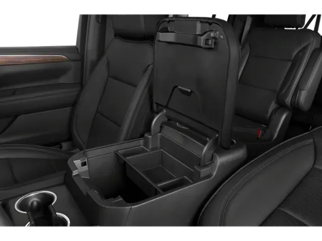 2021 Chevrolet Suburban | Photo 10 of 13