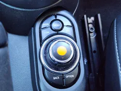 2021 Mini Cooper S | Thumbnail Photo 21 of 24