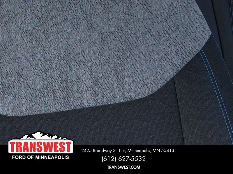 2025 Ford Maverick XLT | Photo 16 of 24