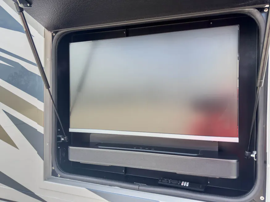 2026 Renegade Veracruz 32VDS | Photo 28 of 34