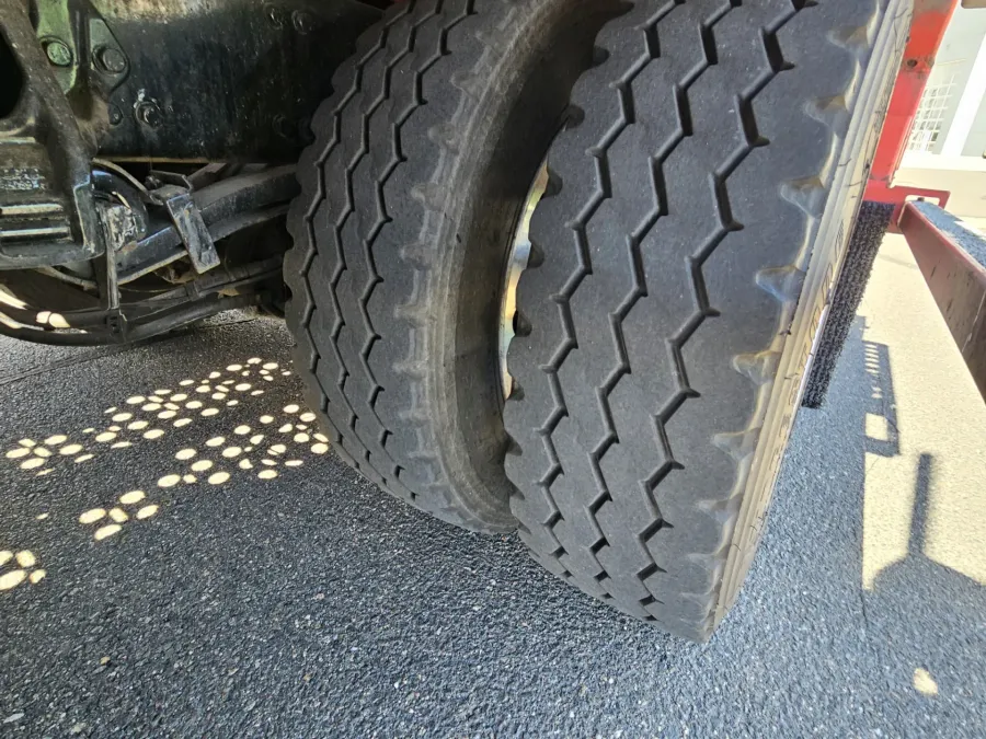 2020 Peterbilt 389 | Photo 22 of 35