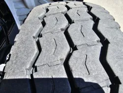 2025 Western Star 47X | Thumbnail Photo 17 of 22