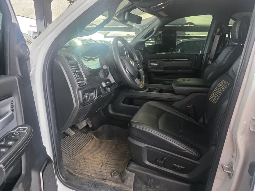 2025 Jeep Grand Cherokee Altitude | Photo 22 of 31