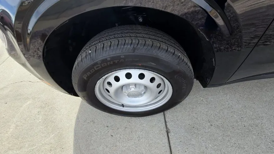 2026 Ford Maverick | Photo 9 of 26