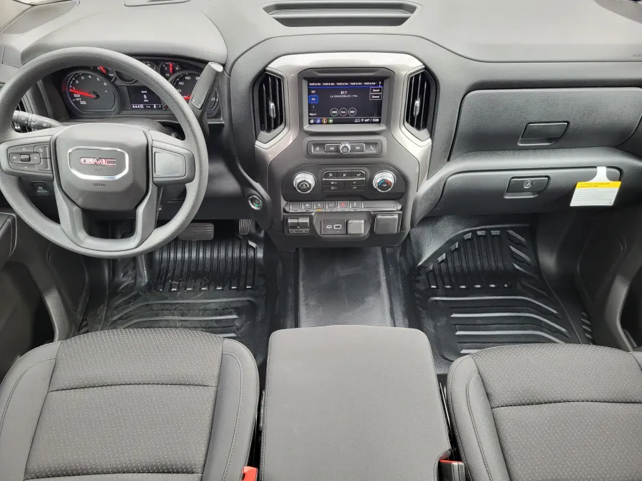 2026 GMC Sierra 1500 Pro | Photo 20 of 24
