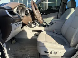 2021 GMC Acadia SLT | Thumbnail Photo 17 of 24