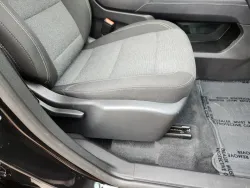 2025 GMC Acadia AWD Elevation | Thumbnail Photo 16 of 29