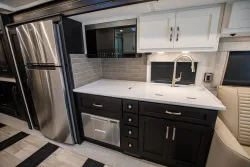 2026 Newmar Grand Star 3444 | Thumbnail Photo 14 of 23