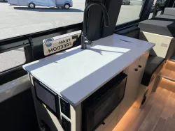 2026 Pleasure-way Plateau RB | Thumbnail Photo 17 of 28