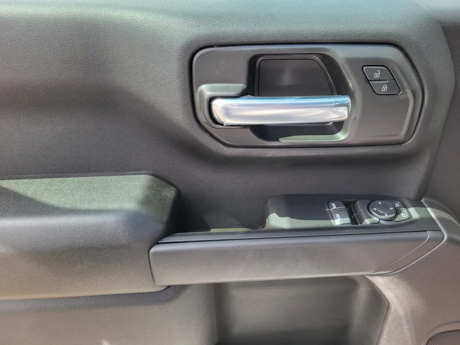 2026 GMC Sierra 1500 Pro | Photo 18 of 22