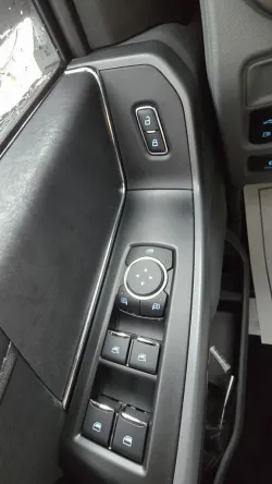 2025 Ford F-150 | Thumbnail Photo 12 of 29