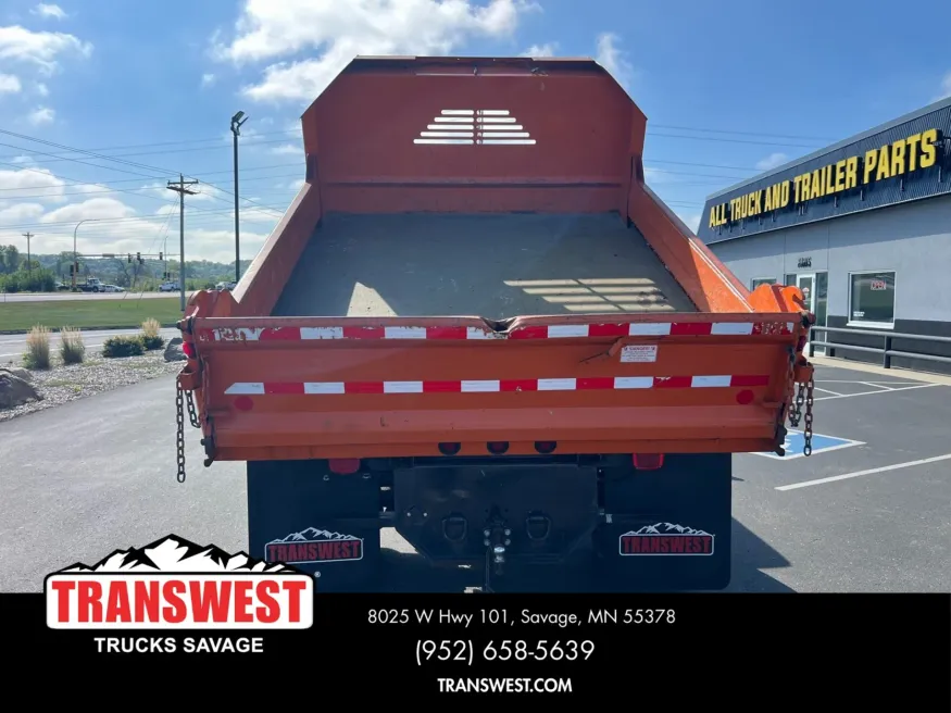 2013 RAM 5500 | Photo 8 of 19