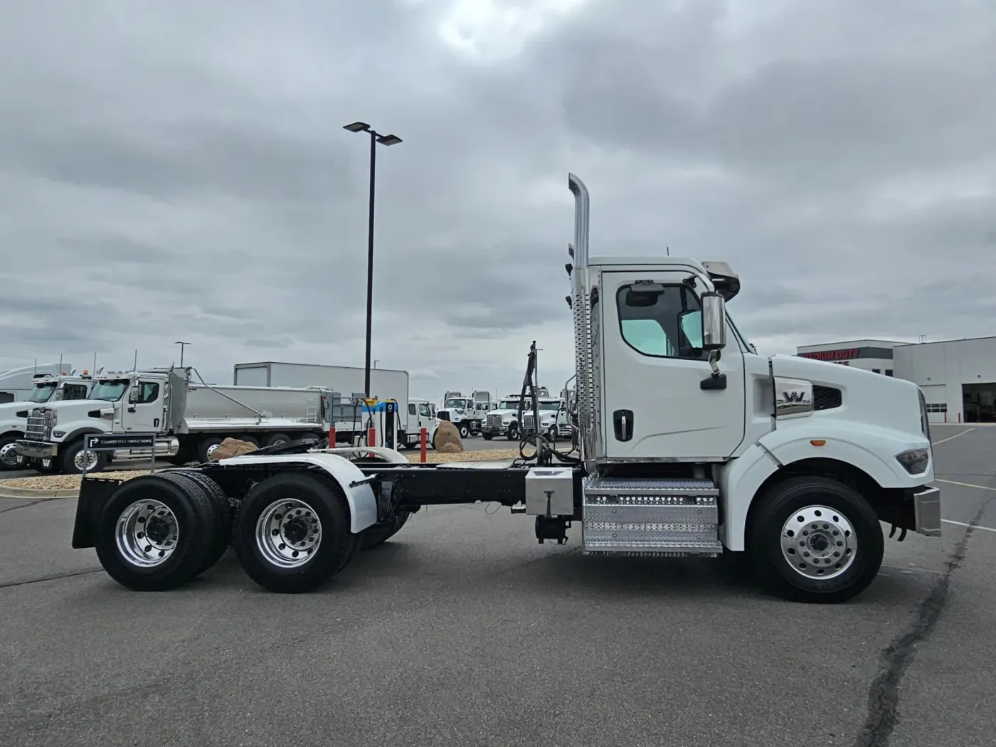2022 Western Star 49X | Photo 5 of 16
