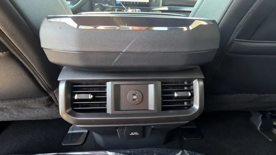 2025 Ford F-150 | Photo 30 of 31