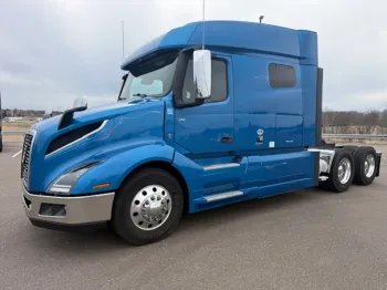 2022 Volvo VNL
