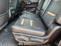 2024 GMC Yukon AT4 | Thumbnail Photo 10 of 32