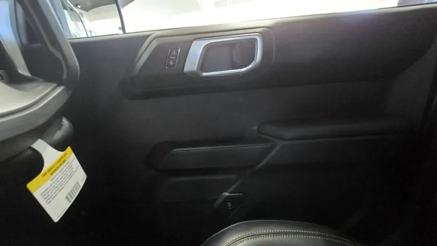 2026 Ford Bronco | Photo 25 of 28