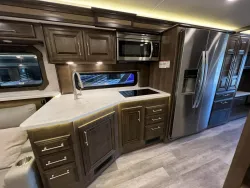 2022 Entegra Accolade 37M | Thumbnail Photo 13 of 19