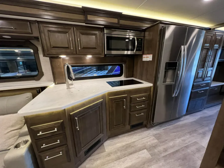 2022 Entegra Accolade 37M | Photo 13 of 19