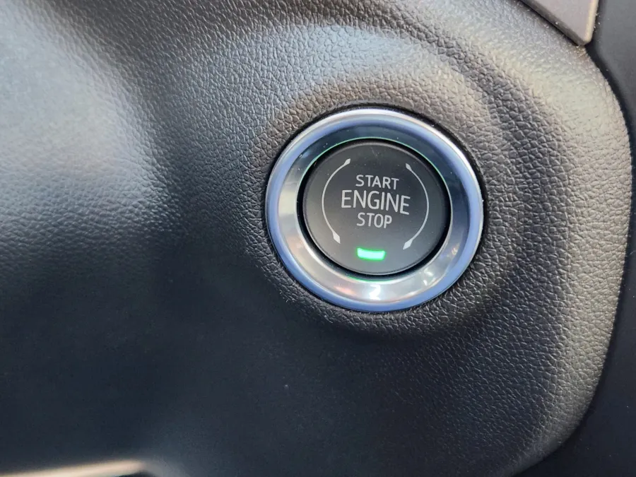 2026 GMC Sierra 1500 Pro | Photo 14 of 20