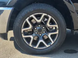 2025 RAM 1500 Laramie | Thumbnail Photo 9 of 24