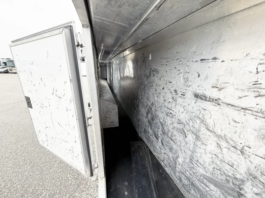 2016 Cimarron Norstar 10HGN | Photo 14 of 16