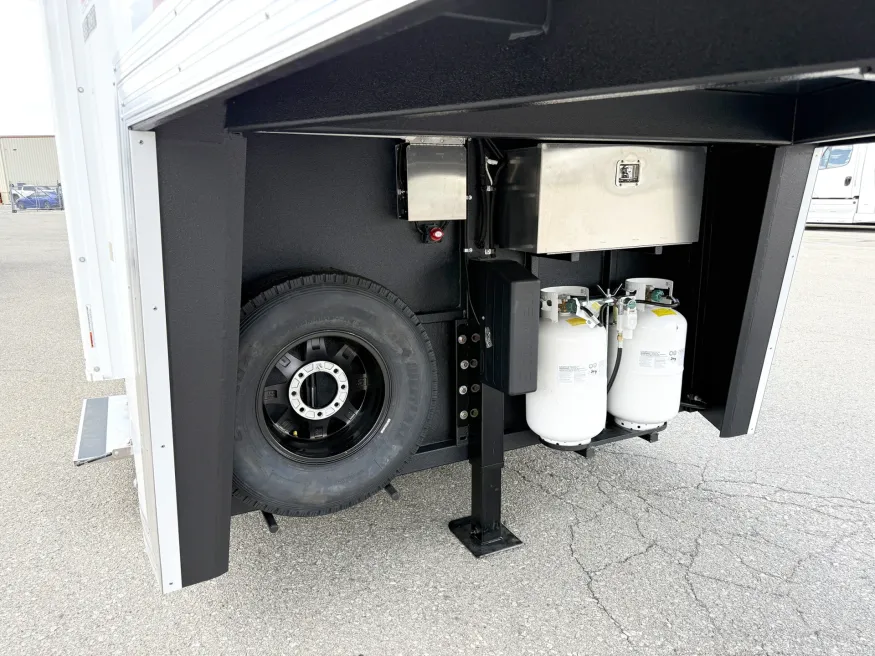 2025 Logan Coach Select 812 3HLQ | Photo 27 of 27