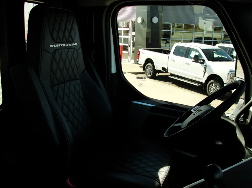 2026 Western Star 49X | Photo 17 of 20