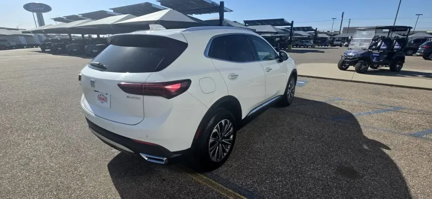 2024 Buick Envision | Photo 6 of 27