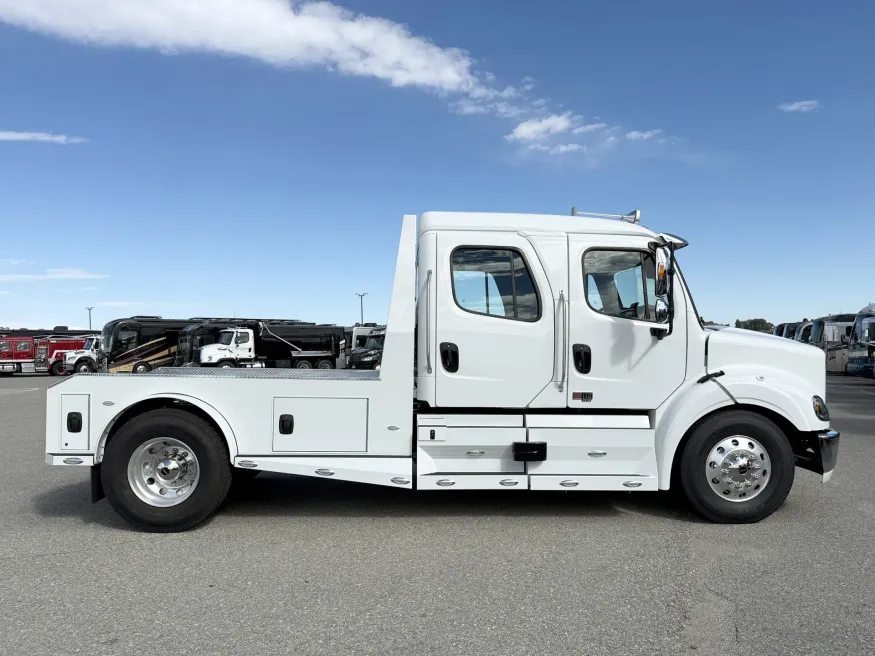 2026 Freightliner M2 112 SUMMIT HAULER | Photo 16 of 21