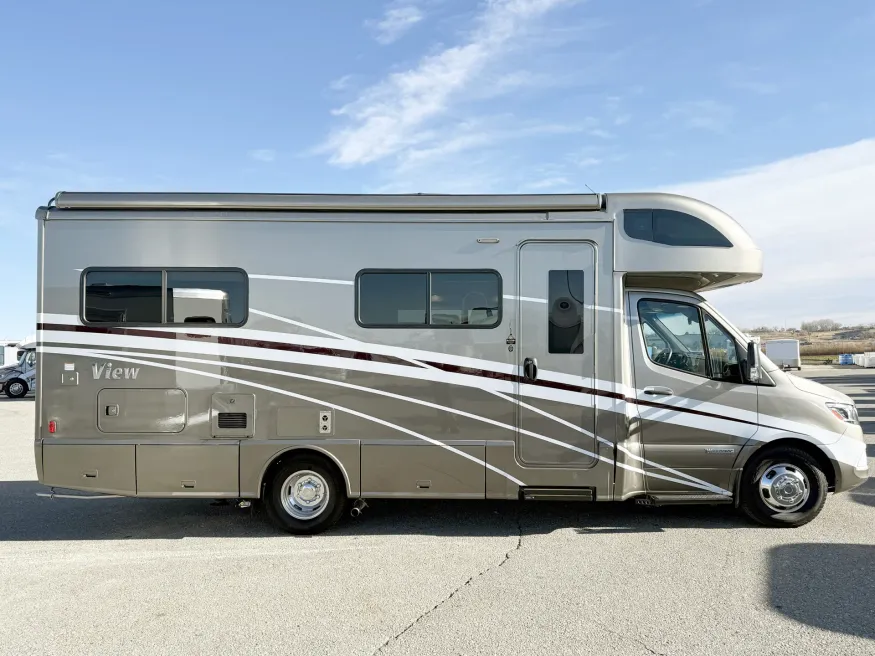 2024 Winnebago View 24J | Photo 3 of 23