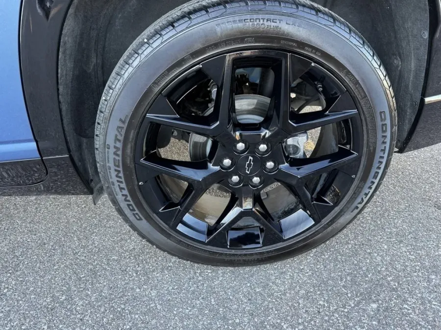 2024 Chevrolet Traverse | Photo 9 of 28