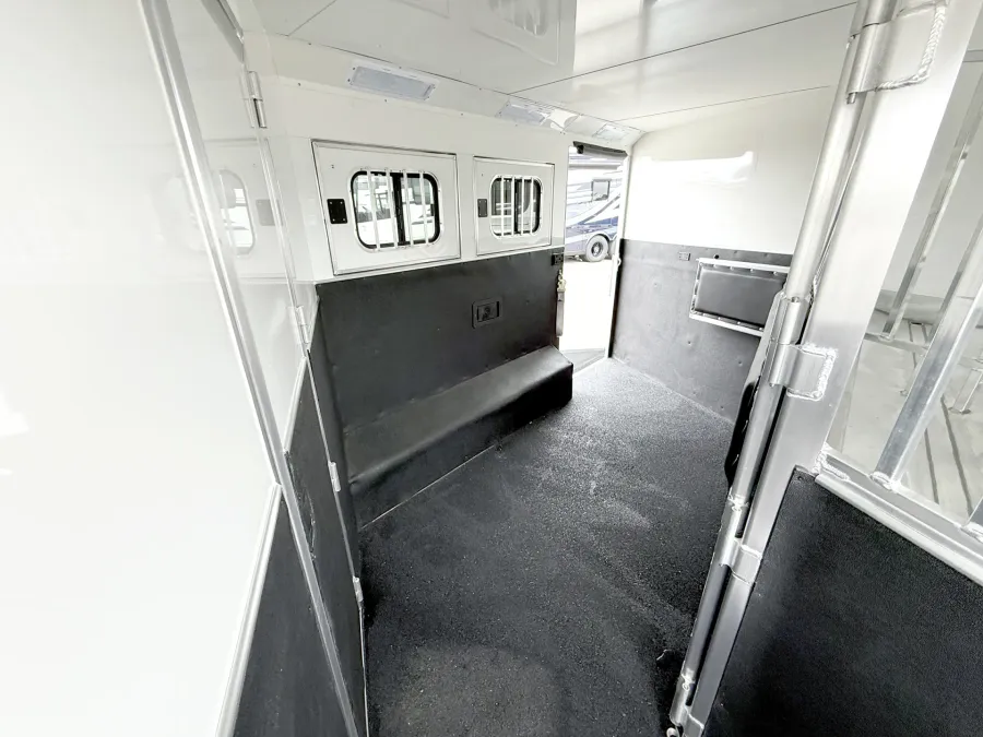 2025 Cimarron Norstar 3HLQ | Photo 28 of 33