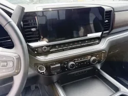 2025 Chevrolet Silverado 3500HD High Country | Thumbnail Photo 7 of 23