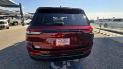2024 Jeep Grand Cherokee | Thumbnail Photo 7 of 31