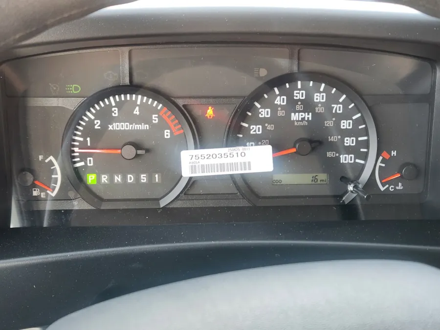 2026 Isuzu NPR-HD | Photo 9 of 20