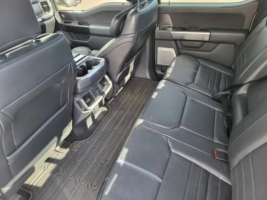 2024 Ford F-150 Platinum | Photo 23 of 26