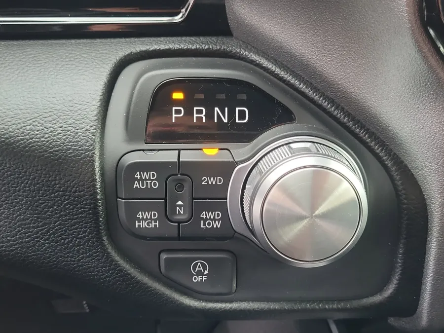 2025 RAM 1500 Laramie | Photo 19 of 26