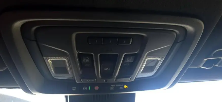 2025 Chevrolet Silverado 1500 | Photo 28 of 35