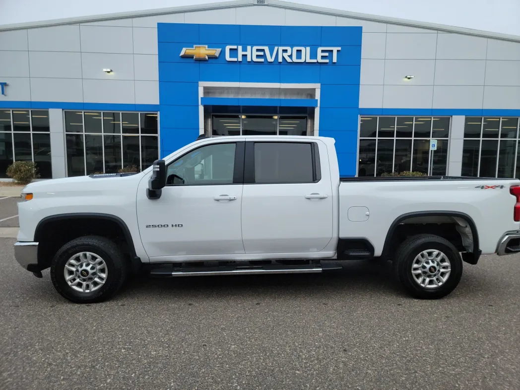 2024 Chevrolet Silverado 2500HD LT 