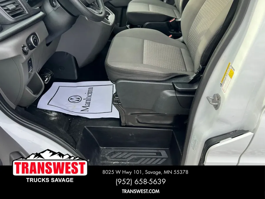 2024 Ford Transit-350 XLT | Photo 15 of 18