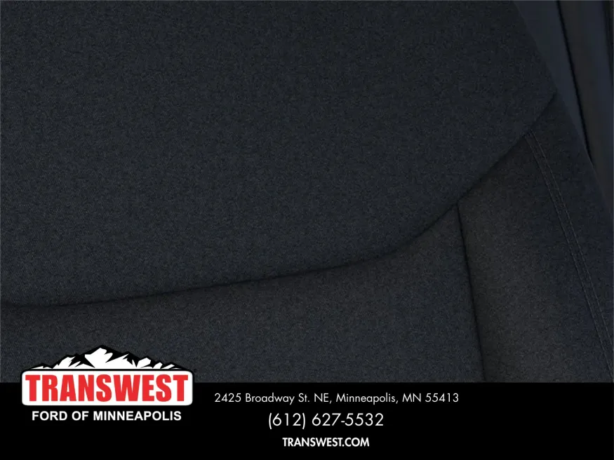 2025 Ford Maverick XLT | Photo 17 of 24