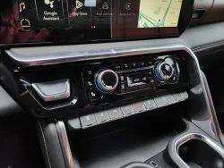 2026 GMC Sierra 2500HD Denali Ultimate | Thumbnail Photo 26 of 31