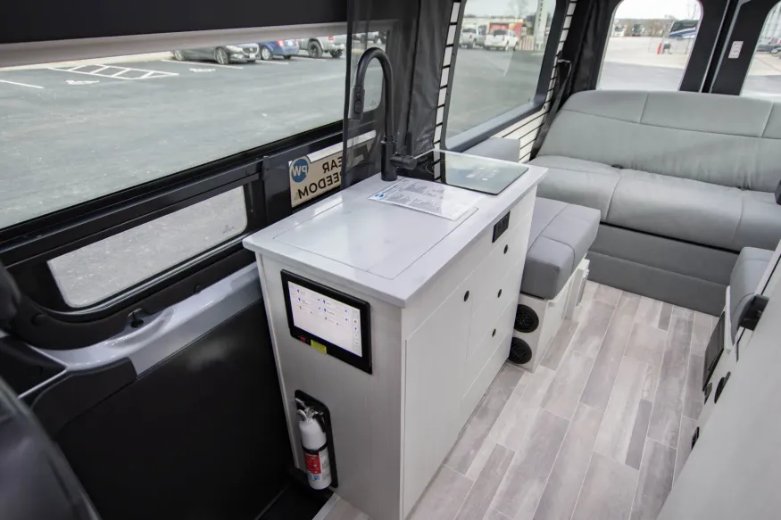 2026 Pleasure-way Ascent | Photo 12 of 20