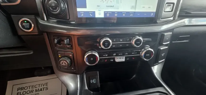 2023 Ford F-150 | Photo 23 of 30