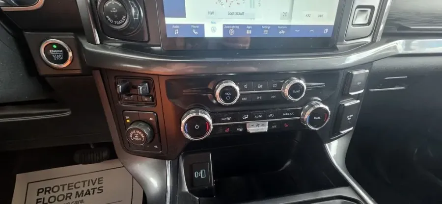 2023 Ford F-150 | Photo 23 of 30